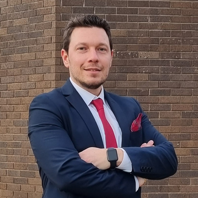 Dr Berk Kucukaltan