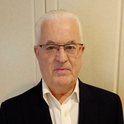 Dr Andrew Humphries