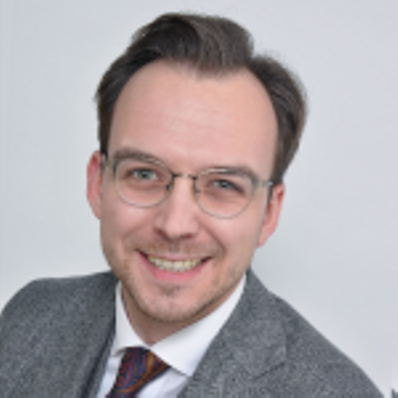 Dr Kevin Reuther 