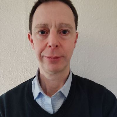 Dr Peter Kahn