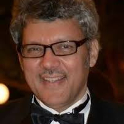 Professor Mohsin Hafeez