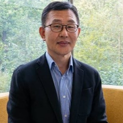 Professor Soo Hee Lee